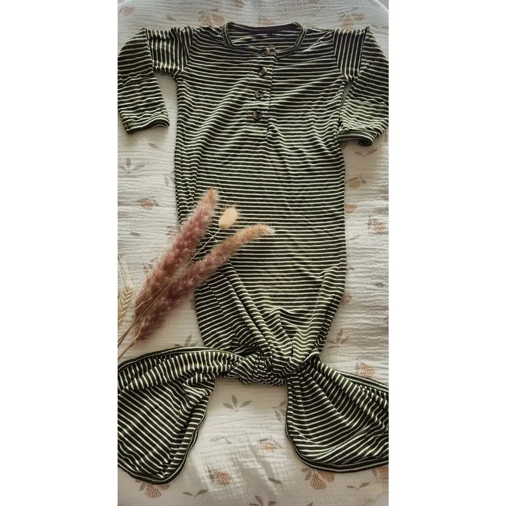 Lou Lou &‎ Company Newborn BamboonKnotted Gown Style Striped EUC
